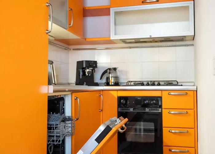 Domus San Vitale Apartment